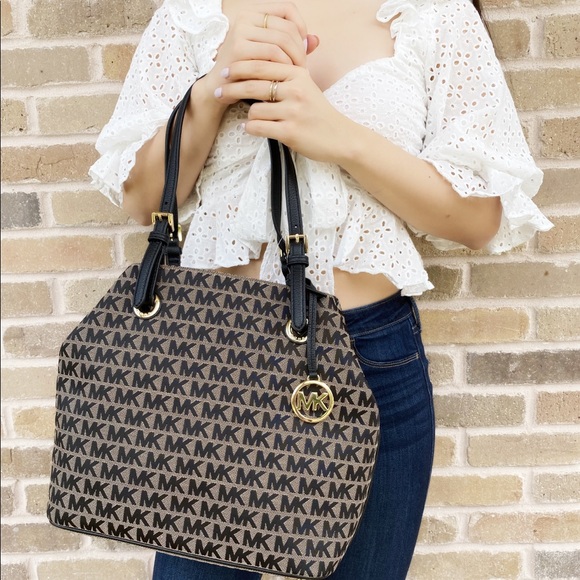 Gaby’sBags👜 Michael Kors carryall Tote black MK - Picture 5 of 8